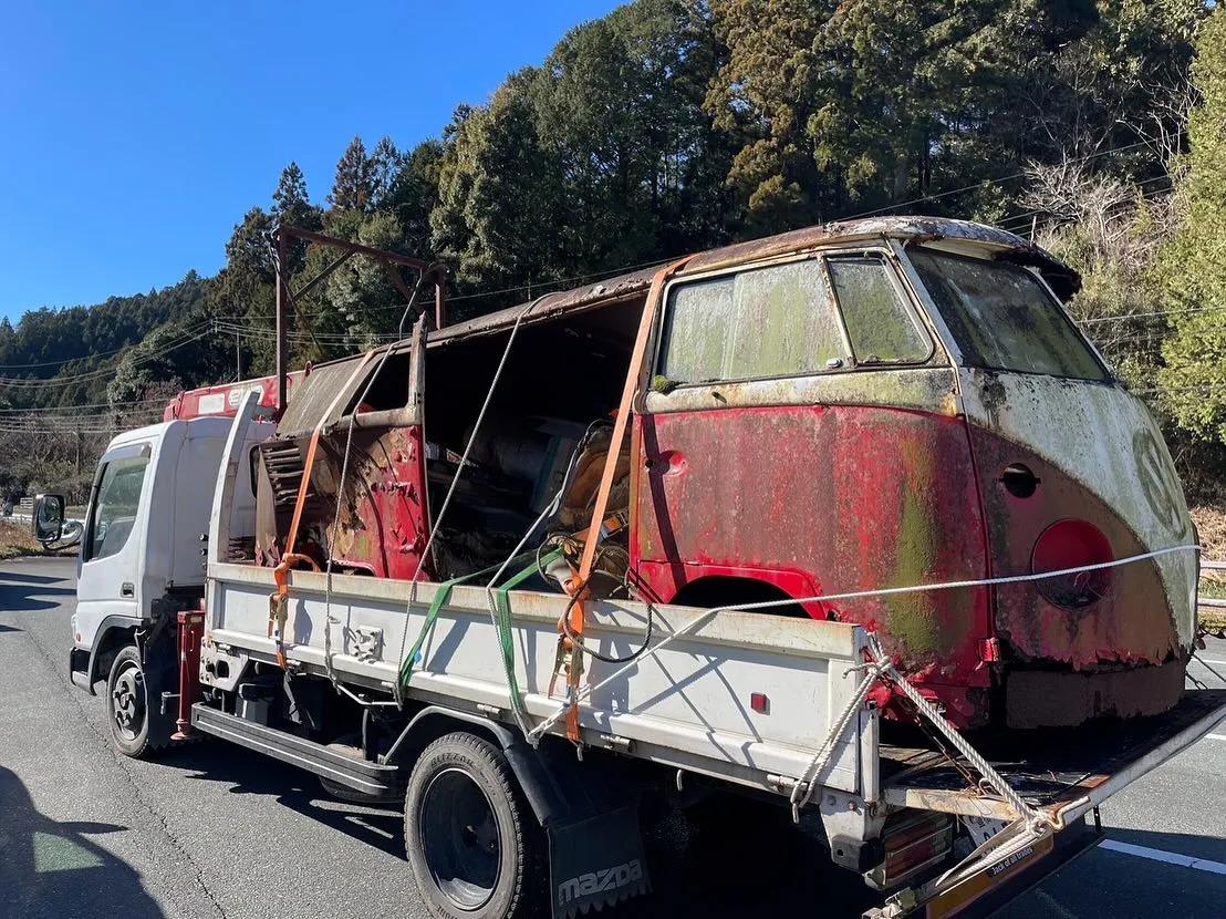 不動車の引き取り作業です