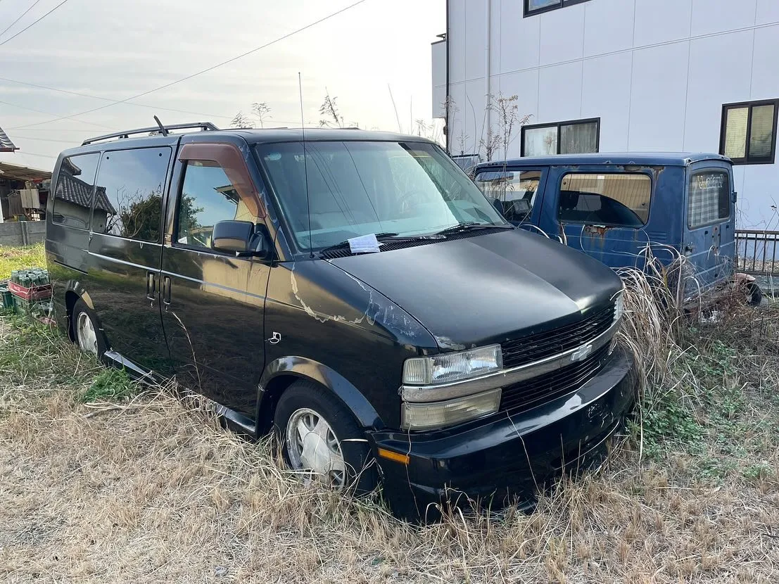 不動車、放置車両の引き取り作業も承ります