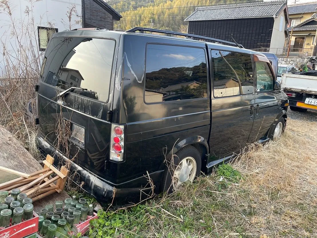 不動車、放置車両の引き取り作業も承ります